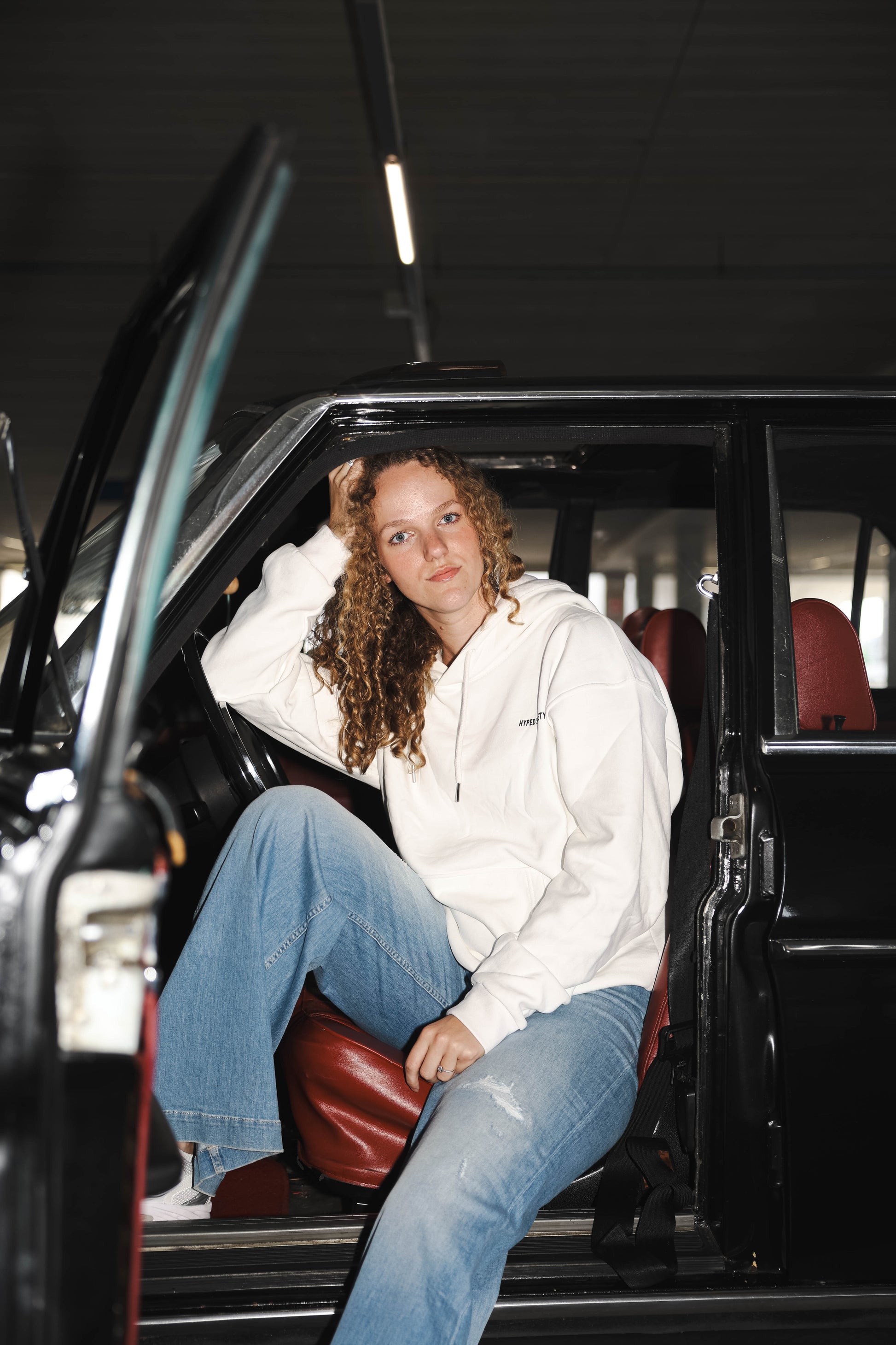 MANIFEST Society - Hoodie - White